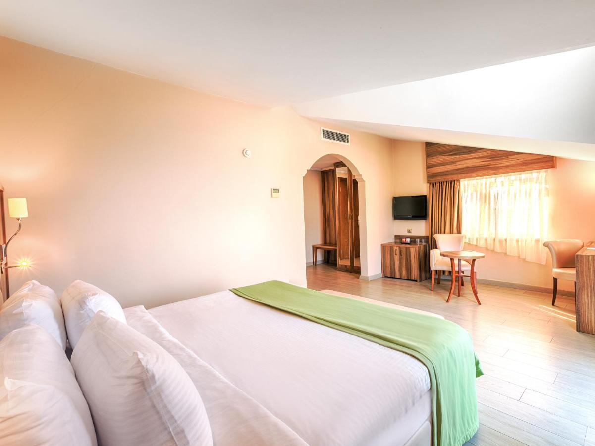 בויוקצ'קמג'ה Kumburgaz Marin Princess Hotel מראה חיצוני תמונה